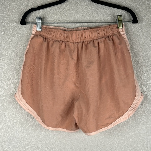 Nike Dri-Fit Pink Athletic Running Shorts Size Medium - Picture 3 of 6